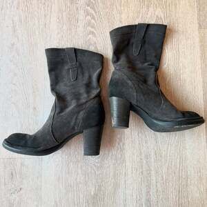 Alberto Fermani Black / Grey Suede Slouchy Block Heel Mid-Calf Boots
